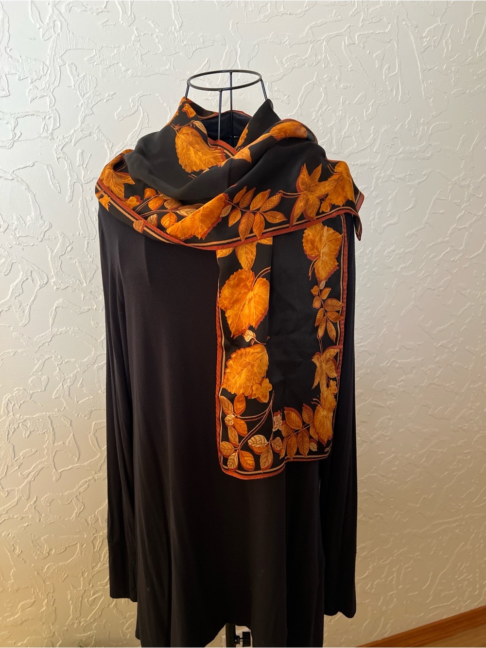 Vintage Jones New York Autumnal Scarf
